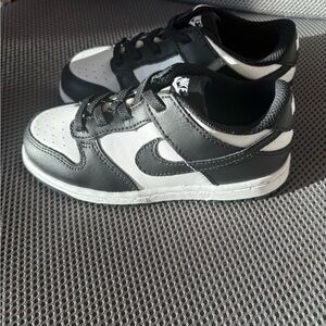 Nike black and white shoes
